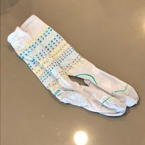 Smart wool calf high then polkadot socks - Med